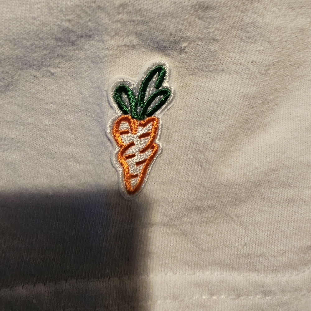Carrots tee - Picture 2 of 4